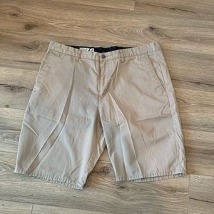 Men’s Volcom Khaki Shorts
